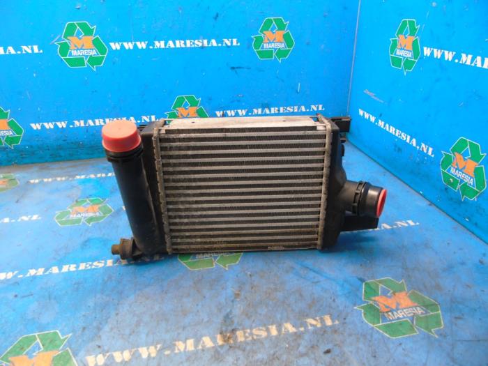 Usados Intercooler Dacia Sandero II 1.5 dCi 90 Precio € 99,75 Norma de margen ofrecido por Maresia Auto Recycling B.V.