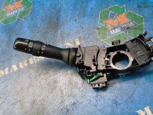 Używane Przelacznik swiatel Peugeot 108 1.0 12V VVT-i Cena € 31,50 Procedura marży oferowane przez Maresia Auto Recycling B.V.