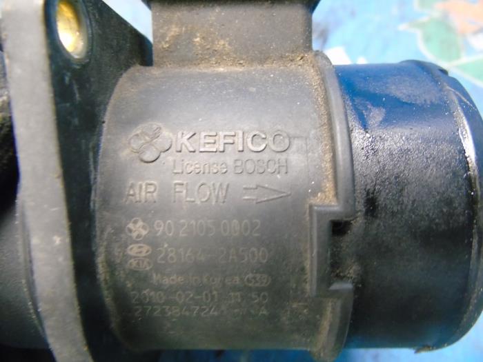 Air mass meter from a Kia Pro cee'd (EDB3) 1.6 CRDi 16V 2011