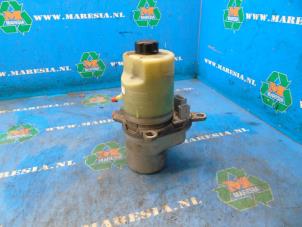 Used Power steering pump Ford Kuga I 2.0 TDCi 16V 163 4x4 Price € 157,50 Margin scheme offered by Maresia Auto Recycling B.V.