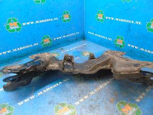 Subframe from a Citroën C4 Cactus (0B/0P) 1.2 PureTech 110 12V 2018