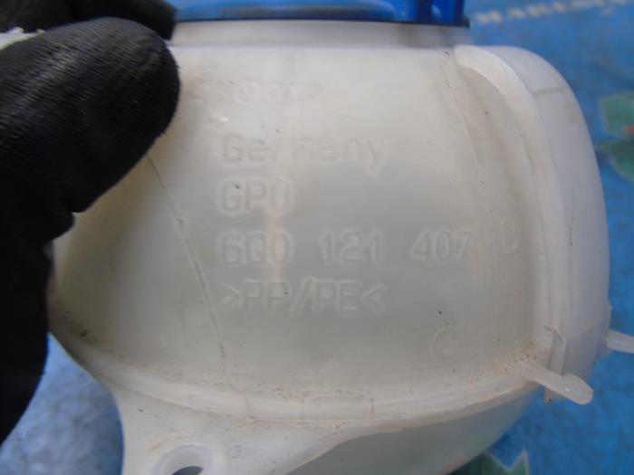 Ausgleichsbehälter van een Skoda Fabia III Combi (NJ5) 1.2 TSI 16V Greentech 2011