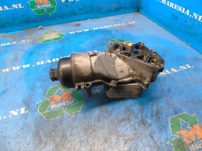 Gebrauchte Ölfiltergehäuse Ford Focus Preis € 47,25 Margenregelung angeboten von Maresia Auto Recycling B.V.
