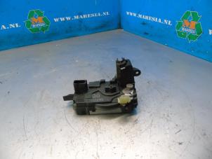 Used Door lock mechanism 2-door, right Opel Astra H GTC (L08) 1.6 16V Price € 36,75 Margin scheme offered by Maresia Auto Recycling B.V.