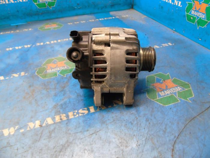Dynamo Peugeot 208 (Used)
