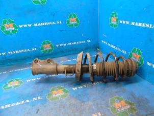 Used Front shock absorber rod, left Chevrolet Cruze SW 2.0 D 16V Price € 84,00 Margin scheme offered by Maresia Auto Recycling B.V.