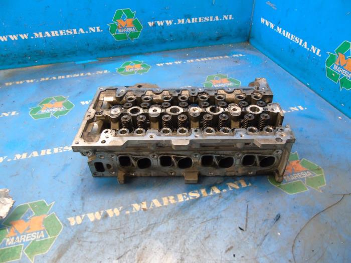 Begagnade Topplock Opel Corsa Pris € 367,50 Marginaltabell erbjuds av Maresia Auto Recycling B.V.