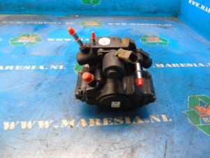 Used Mechanical fuel pump Chevrolet Cruze SW 2.0 D 16V Price on request offered by Maresia Auto Recycling B.V.