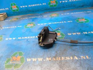 Used Rear door mechanism 4-door, right Hyundai i10 (F5) 1.1i 12V Price € 36,75 Margin scheme offered by Maresia Auto Recycling B.V.