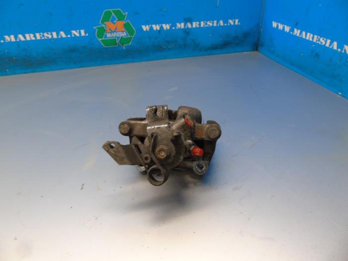 Rear brake calliper, left from a Opel Meriva 1.6 CDTI 16V 2014