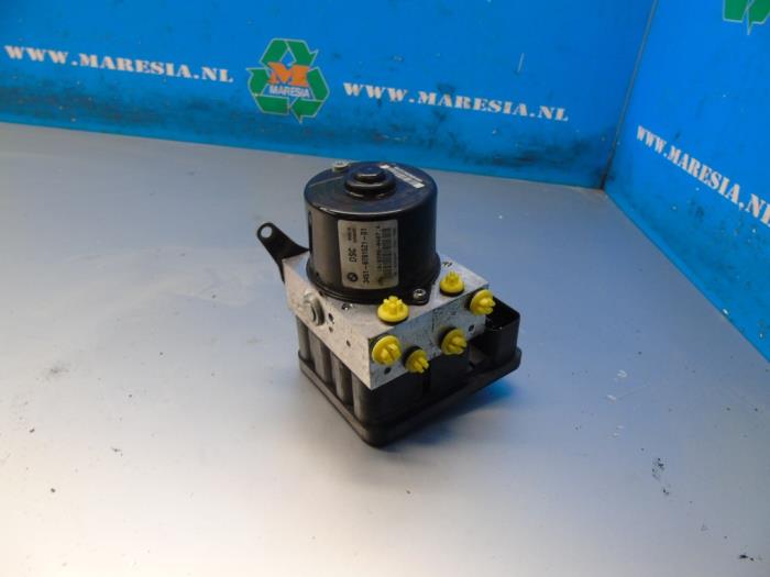 Used ABS pump BMW 1 serie (E87/87N) 116i 2.0 16V Price € 78,75 Margin scheme offered by Maresia Auto Recycling B.V.