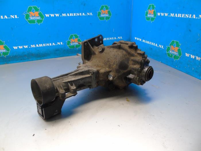 Transfer case housing