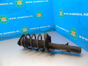 Used Front shock absorber rod, right Ford C-Max (DXA) 1.6 TDCi 16V Price € 78,75 Margin scheme offered by Maresia Auto Recycling B.V.