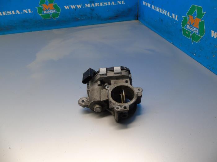 Usagé Boîtier accélérateur Volkswagen Polo V (6R) 1.4 TDI 12V 90 Prix € 68,25 Règlement à la marge proposé par Maresia Auto Recycling B.V.