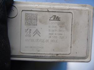 ABS-pump från en Citroën C3 (SC) 1.6 HDi 92 2012