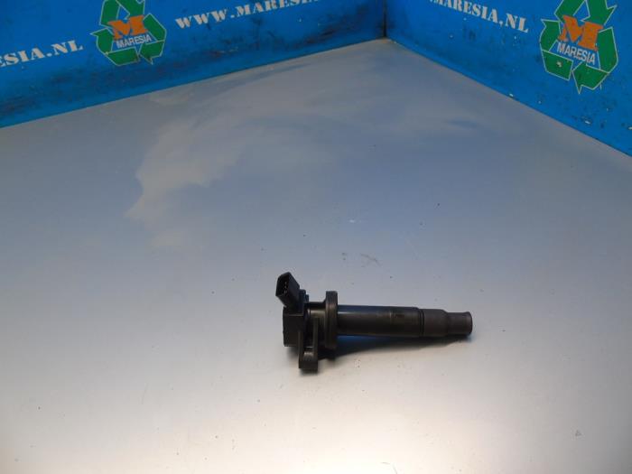 Ignition coil from a Toyota Corolla Verso (E12) 1.8 16V VVT-i 2003