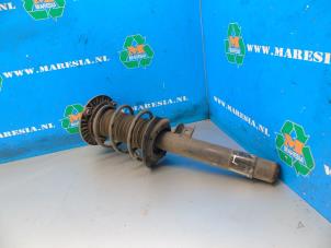 Used Front shock absorber rod, left BMW 1 serie (F21) 116i 1.6 16V Price € 89,25 Margin scheme offered by Maresia Auto Recycling B.V.