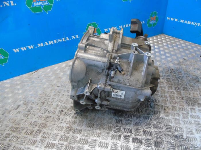 Gearbox from a Daewoo Cruze 2.0 D 16V 2011