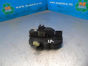 Used Rear door lock mechanism 4-door, left Chevrolet Cruze 2.0 D 16V Price on request offered by Maresia Auto Recycling B.V.