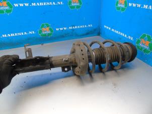 Used Front shock absorber rod, left Chevrolet Cruze 2.0 D 16V Price € 84,00 Margin scheme offered by Maresia Auto Recycling B.V.