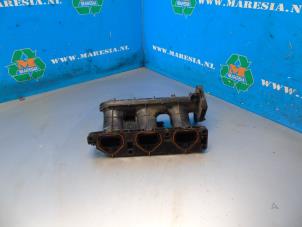 Used Intake manifold Renault Clio IV (5R) 0.9 Energy TCE 90 12V Price € 78,75 Margin scheme offered by Maresia Auto Recycling B.V.