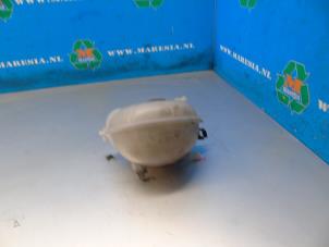 Used Expansion vessel Seat Leon ST (5FF) 1.8 TSI Ecomotive 16V Price € 21,00 Margin scheme offered by Maresia Auto Recycling B.V.
