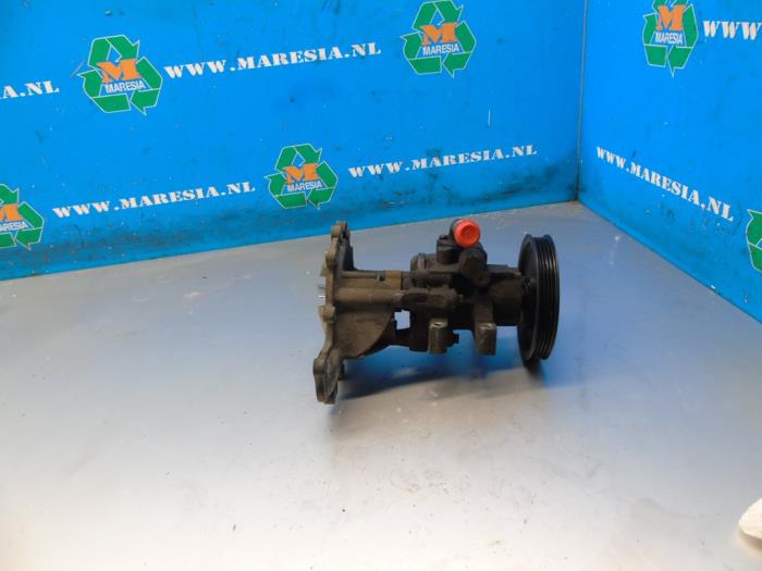 Usagé Pompe de direction Peugeot Boxer (U9) 2.2 HDi 130 Euro 5 Prix € 84,00 Règlement à la marge proposé par Maresia Auto Recycling B.V.