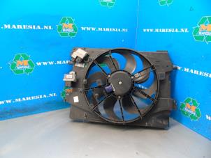 Used Cooling fans Renault Clio IV Estate/Grandtour (7R) 1.5 Energy dCi 90 FAP Price € 52,50 Margin scheme offered by Maresia Auto Recycling B.V.