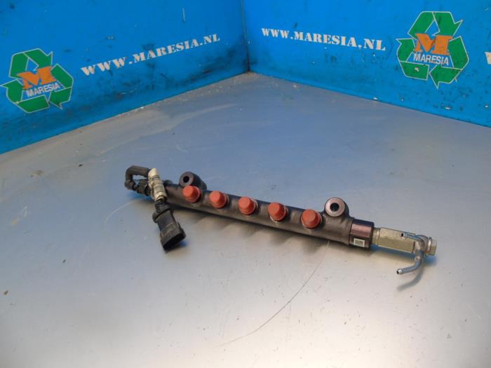 Usagé Système d'injection Opel Meriva (B) 1.6 CDTI 16V Prix € 73,50 Règlement à la marge proposé par Maresia Auto Recycling B.V.
