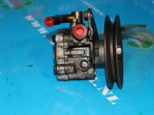 Used Power steering pump Nissan Vanette (C23) 2.3 D E/Cargo Price € 36,75 Margin scheme offered by Maresia Auto Recycling B.V.