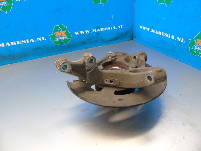 Knuckle, front left from a Opel Astra K 1.6 CDTI 136 16V 2016