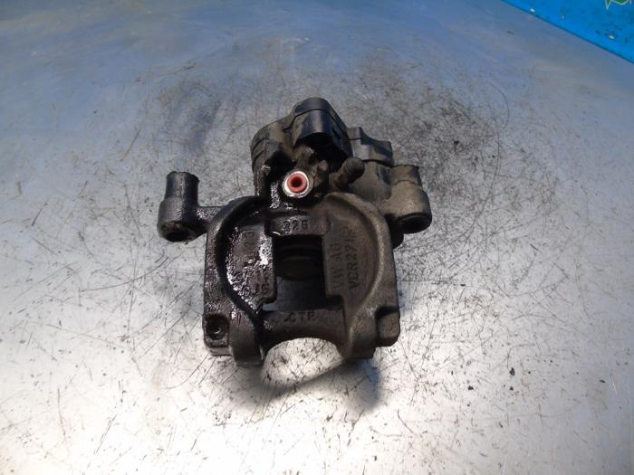 Gebrauchte Bremszange links hinten Seat Leon ST (5FF) 1.8 TSI Ecomotive 16V Preis € 105,00 Margenregelung angeboten von Maresia Auto Recycling B.V.