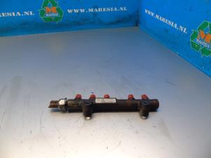 Used Fuel injector nozzle Peugeot Partner (EF/EU) 1.6 BlueHDI 75 Price € 73,50 Margin scheme offered by Maresia Auto Recycling B.V.