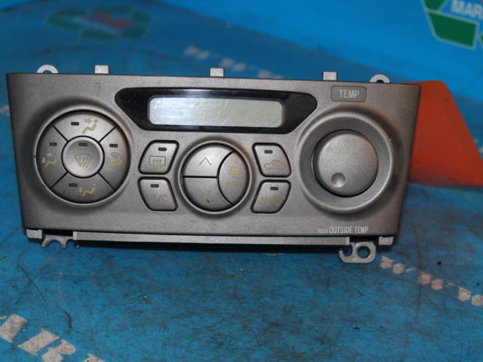Panel de control de calefacción de un Toyota Celica (ZZT230/231) 1.8i 16V 2001