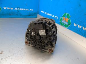 Dynamo van een Dacia Logan MCV II/III/Sandero Wagon 0.9 TCE 12V 2015