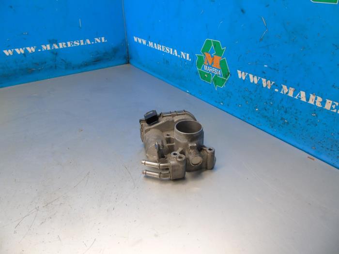 Gebrauchte Drosselklappengehäuse Toyota Yaris III (P13) 1.0 12V VVT-i Preis € 42,00 Margenregelung angeboten von Maresia Auto Recycling B.V.