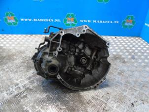 Getriebe van een Peugeot 206+ (2L/M)  2010
