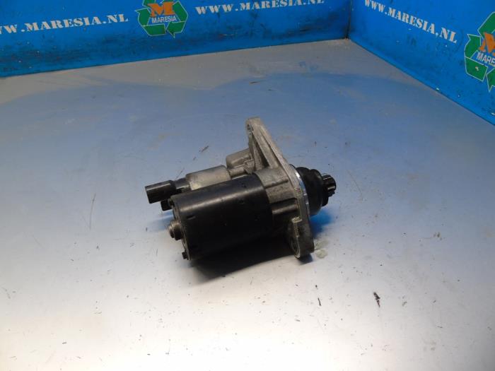 Usagé Démarreur Volkswagen Polo IV (9N1/2/3) 1.4 FSI 16V Prix € 7,88 Règlement à la marge proposé par Maresia Auto Recycling B.V.