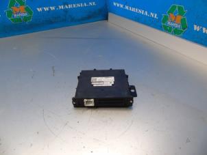 Usados Módulo de control de la batería Renault Megane IV Estate (RFBK) 1.6 E-Tech 160 Precio € 105,00 Norma de margen ofrecido por Maresia Auto Recycling B.V.
