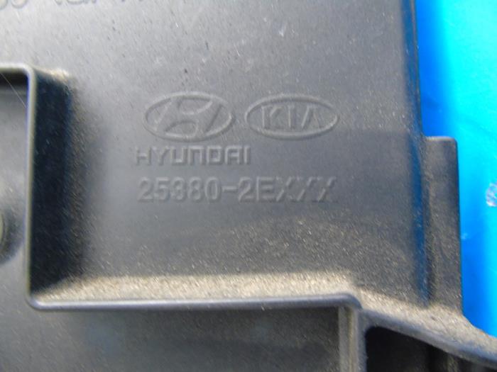 Moto ventilateur d'un Kia Sportage (JE) 2.0 CRDi 16V 4x2 2005