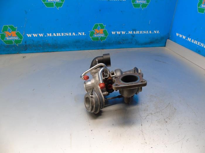 Usagé Turbo Peugeot 2008 (CU) 1.2 12V e-THP PureTech 130 Prix € 262,50 Règlement à la marge proposé par Maresia Auto Recycling B.V.