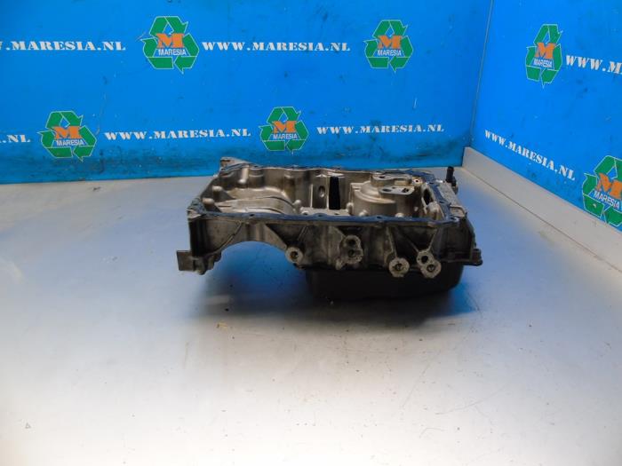 Gebrauchte Ölwanne Peugeot 2008 (CU) 1.2 12V e-THP PureTech 130 Preis € 36,75 Margenregelung angeboten von Maresia Auto Recycling B.V.