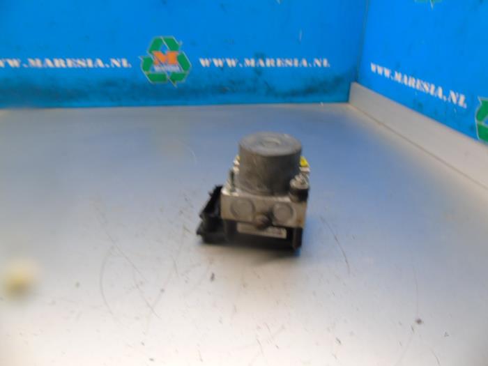 Gebrauchte ABS Pumpe Toyota Aygo (B10) 1.0 12V VVT-i Preis € 47,25 Margenregelung angeboten von Maresia Auto Recycling B.V.
