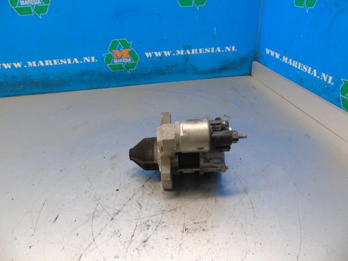 Begagnade Startmotor Toyota Aygo (B40) 1.0 12V VVT-i Pris € 42,00 Marginaltabell erbjuds av Maresia Auto Recycling B.V.