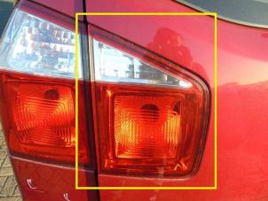 Używane Tylne swiatlo pozycyjne lewe Chevrolet Orlando 2.0 D 16V Cena € 52,50 Procedura marży oferowane przez Maresia Auto Recycling B.V.