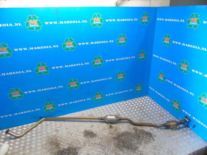 Used Front pipe + catalyst Toyota Aygo (B40) 1.0 12V VVT-i Price on request offered by Maresia Auto Recycling B.V.