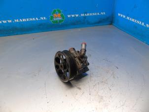 Used Power steering pump Chevrolet Orlando 2.0 D 16V Price € 105,00 Margin scheme offered by Maresia Auto Recycling B.V.