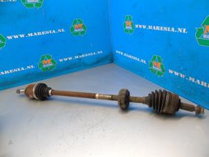 Used Front drive shaft, right Dacia Lodgy (JS) 1.2 TCE 16V Price € 63,00 Margin scheme offered by Maresia Auto Recycling B.V.