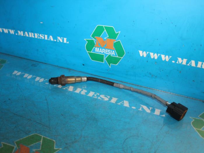 Usagé Sonde lambda Hyundai Tucson (JM) 2.0 16V CVVT 4x4 Prix € 10,50 Règlement à la marge proposé par Maresia Auto Recycling B.V.