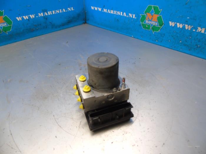 ABS pumps with engine code 2ZRFA stock